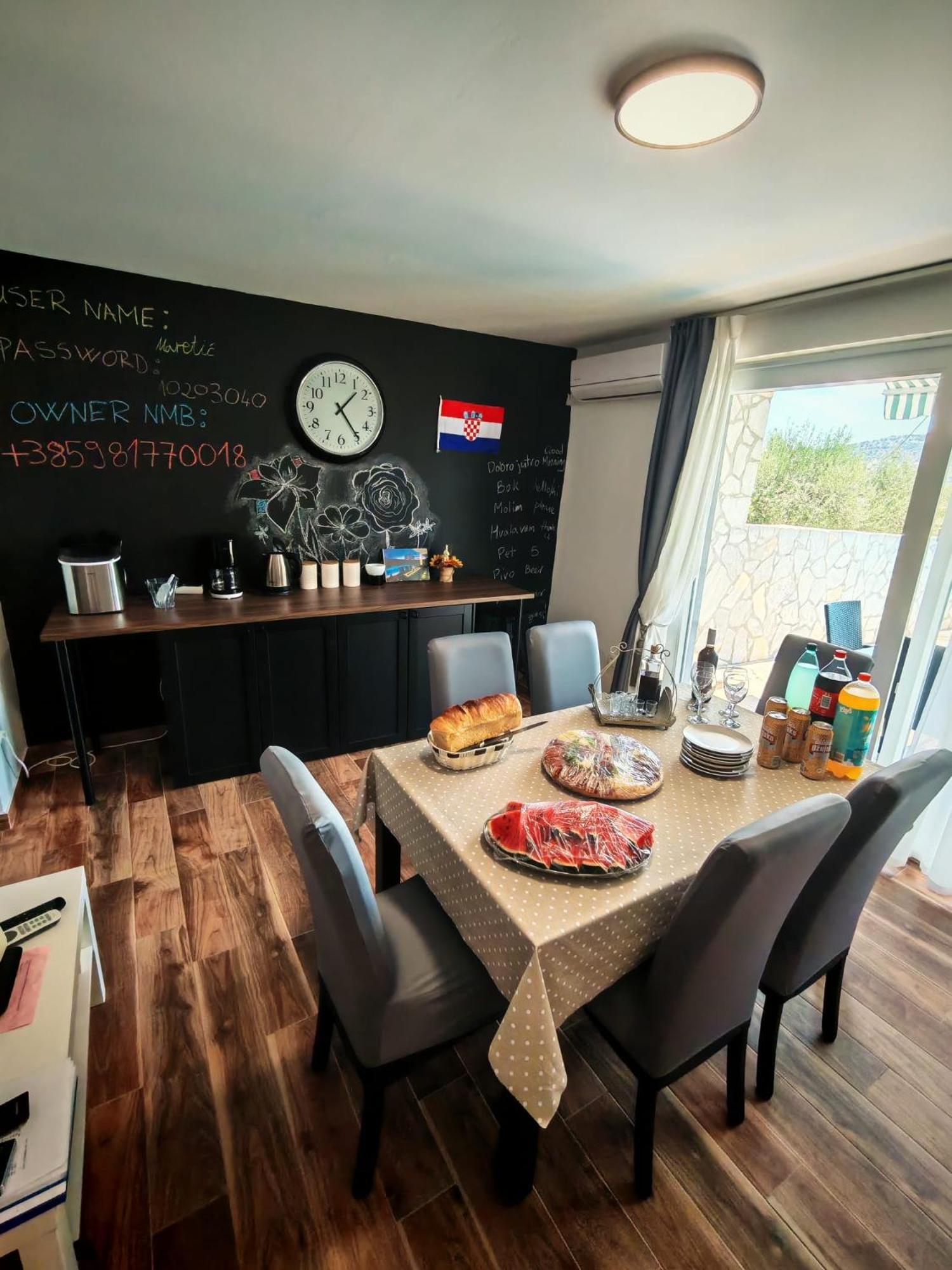 Villa Croatia Sea View With Heated Pool Vinišće Eksteriør billede